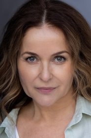 Julia Sawalha — фото