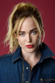 Caity Lotz — фото
