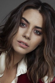Lorenza Izzo — фото