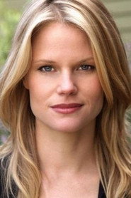 Joelle Carter — фото